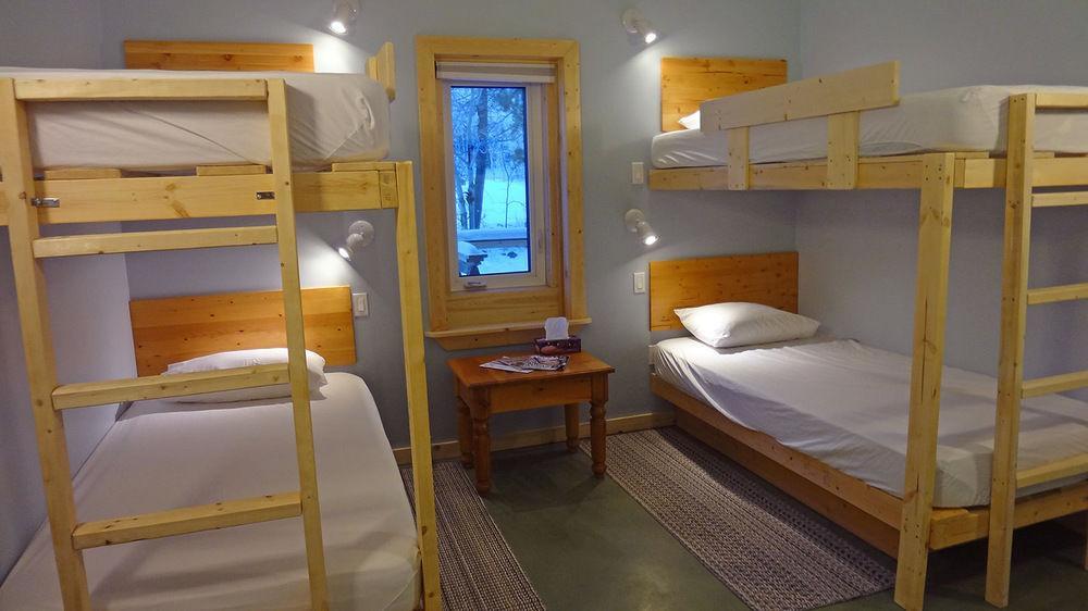 Hot Springs Campground & Hostel Upper Laberge Exterior photo